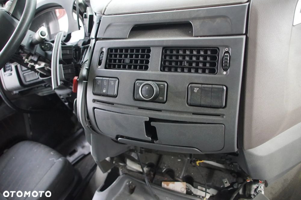 Auto na części - DAF XF 480 FT 12.9 483 KM MX-13 12TX2210 TD 2021R Silnik Skrzynia Drzwi Kabina Siodło Lusterko Klamka Szyba Lampa Deska Kokpit Sterownik Moduł Czujnik Panel Kierownica - 11