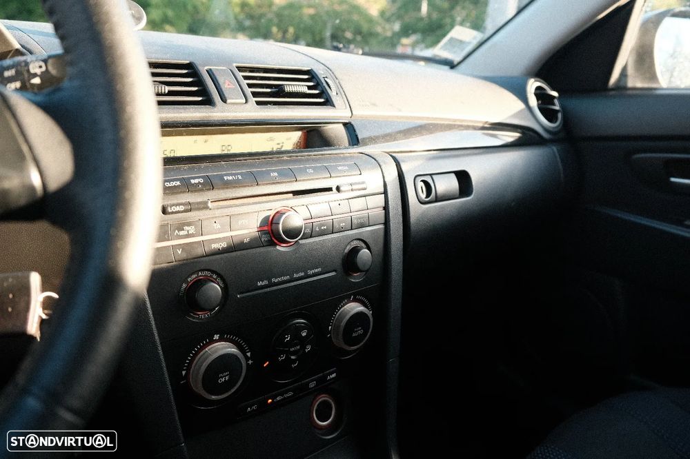 Mazda 3 Hatchback MZR 1.6 CD Comfort - 3