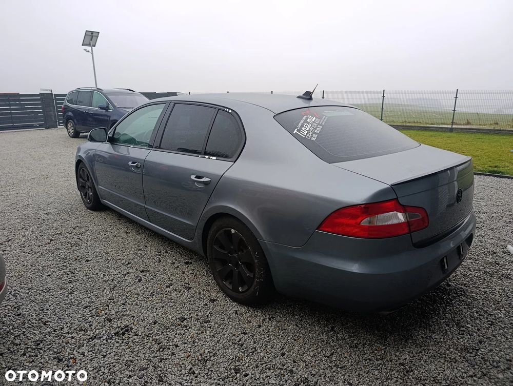 Skoda Superb 1.8 TSI Exclusive - 4