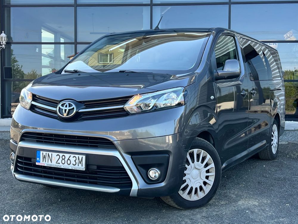 Toyota ProAce Kombi D-4D Medium 2,8t - 2