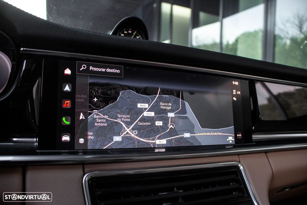 Porsche Panamera 4 E-Hybrid Platinum Edition - 45