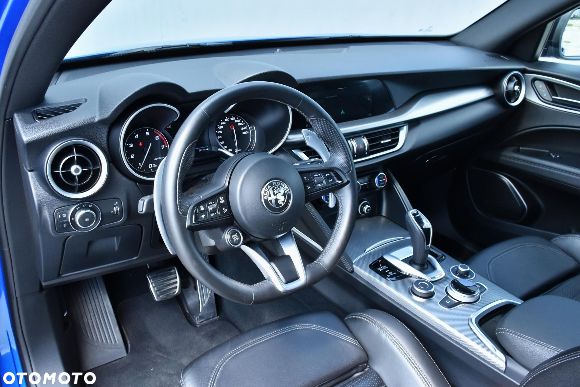 Alfa Romeo Stelvio - 15
