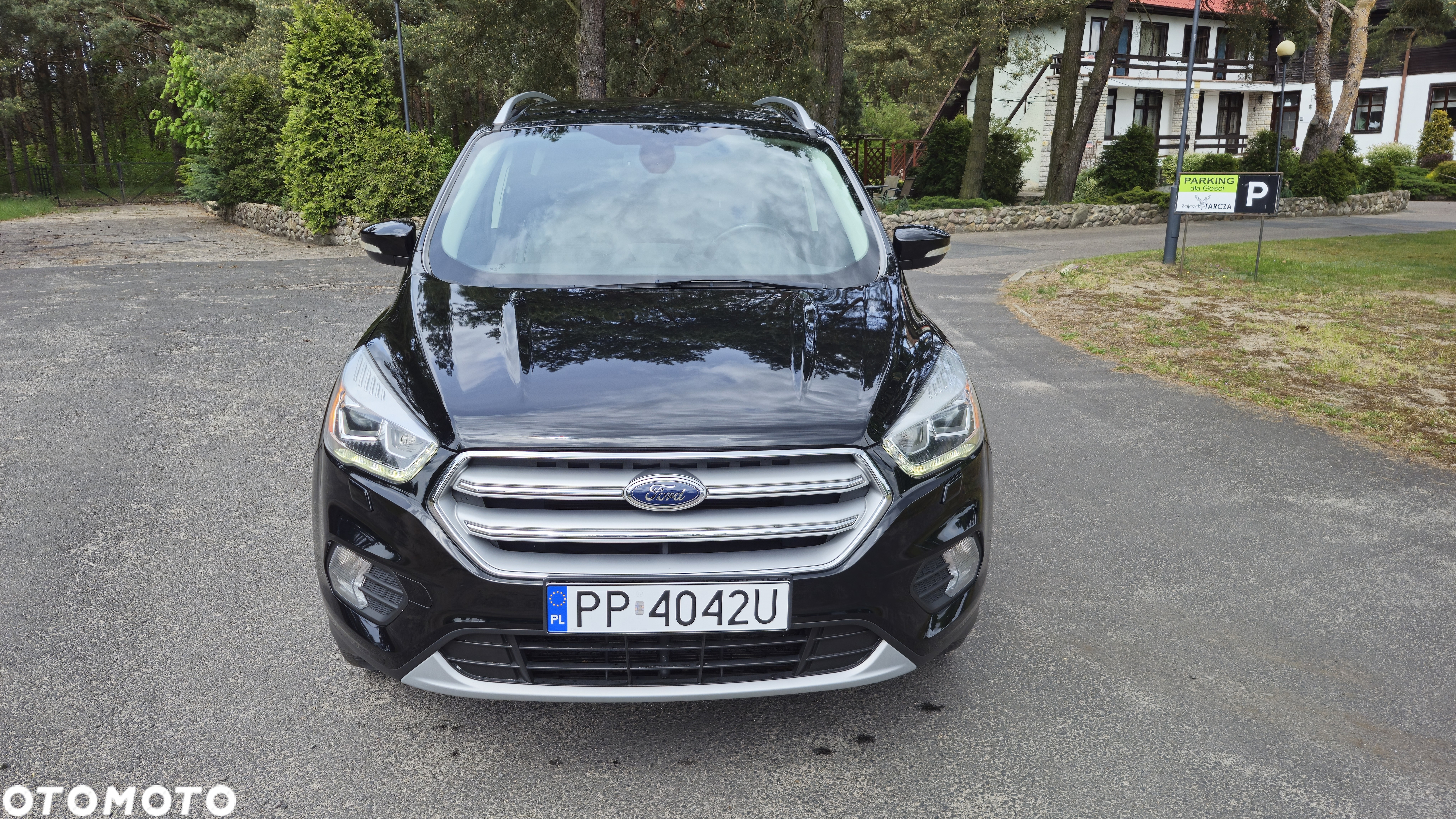Ford Kuga 1.5 EcoBoost 2x4 Titanium - 3