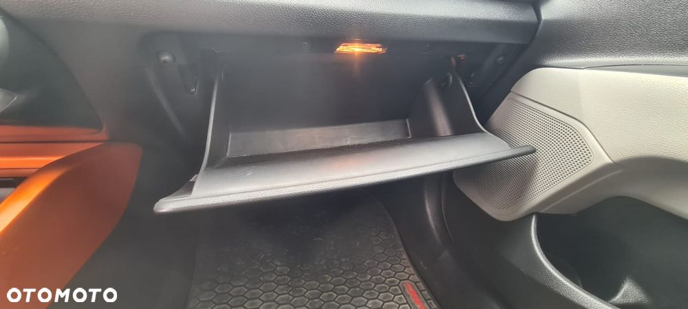 Kia Stonic 1.6 CRDi L - 23