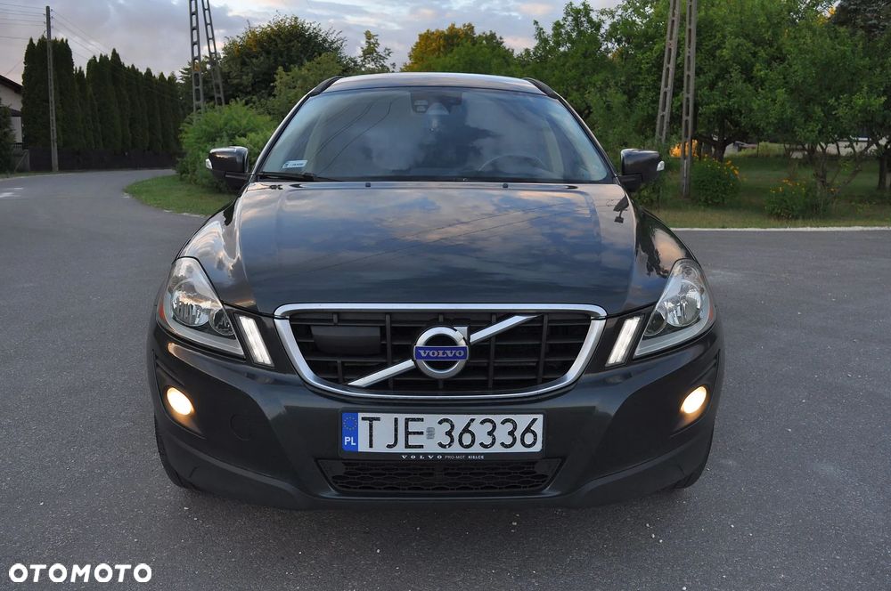 Volvo XC 60 2.4D AWD Momentum - 5