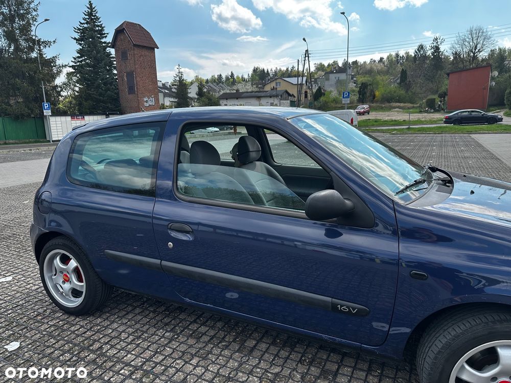 Renault Clio - 5