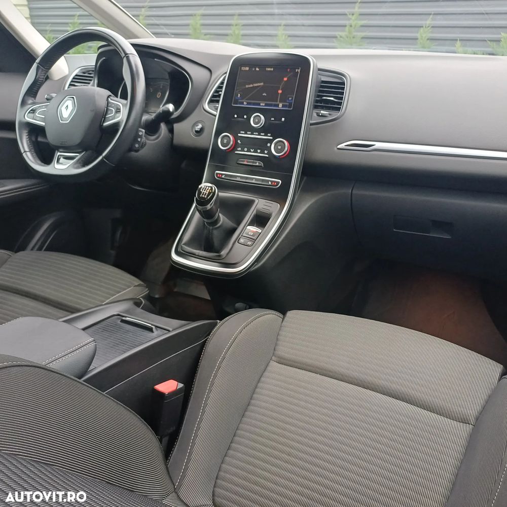 Renault Scenic ENERGY dCi 110 INTENS - 9