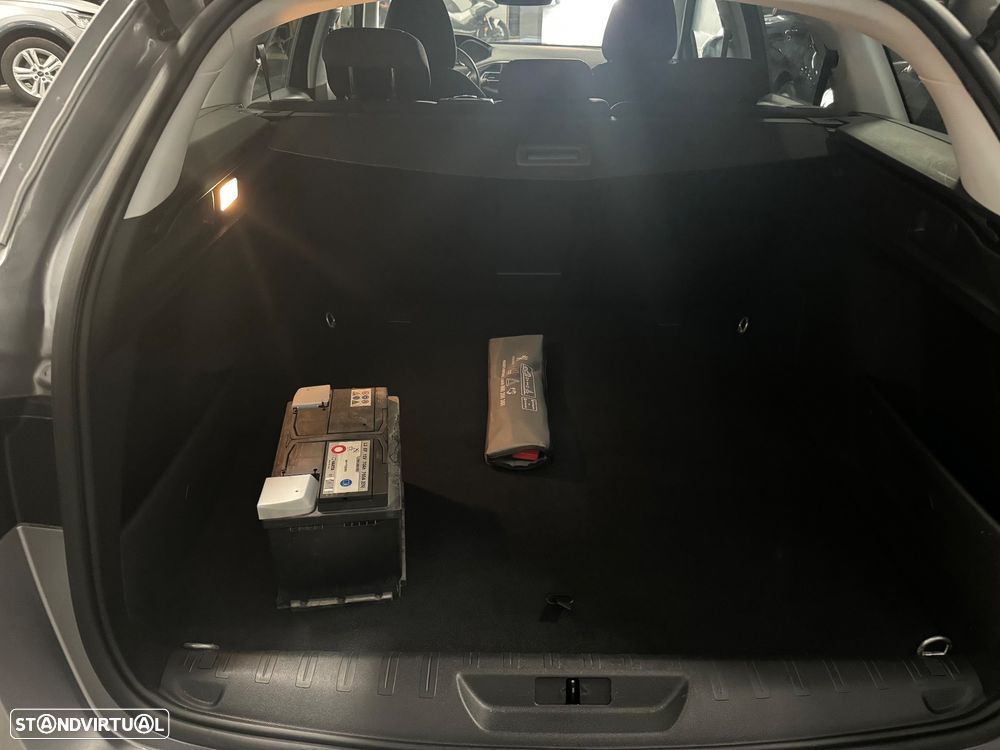 Peugeot 308 SW 1.6 BlueHDi Style - 12