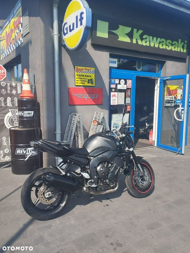 Yamaha FZ - 10