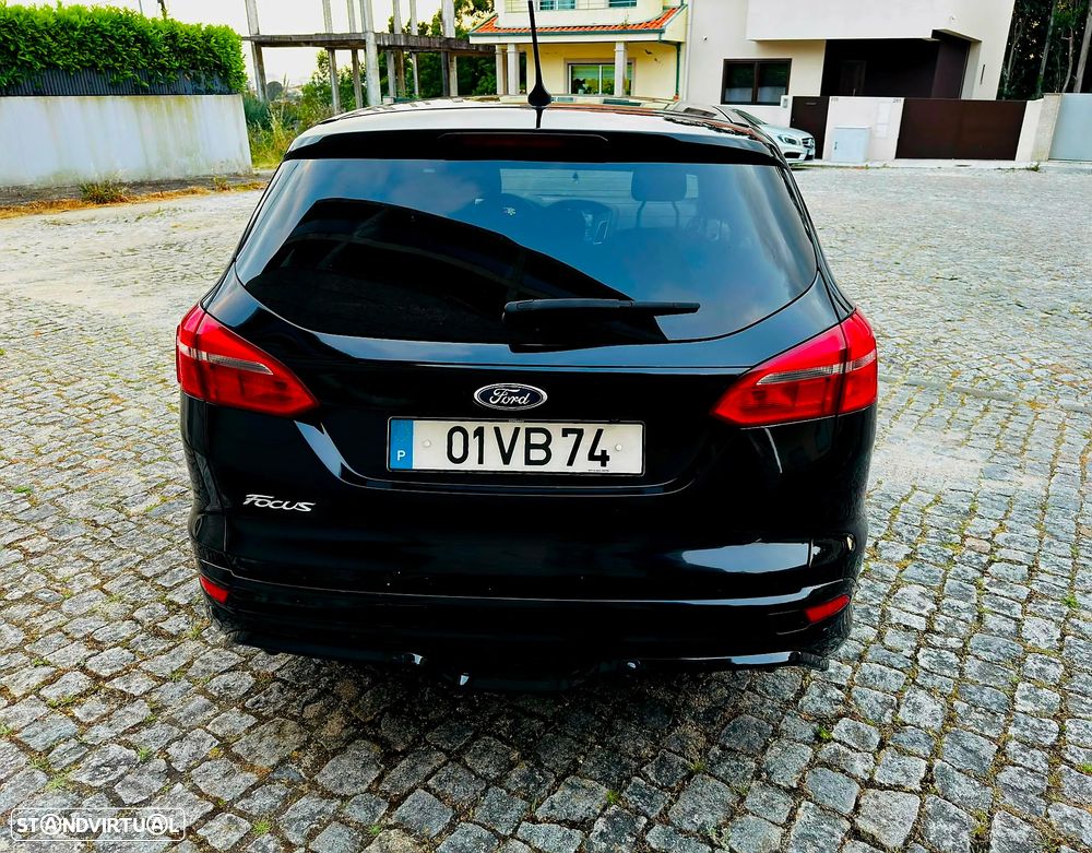 Ford Focus SW 1.5 TDCi ST-Line - 17