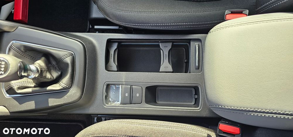 Ford Focus 1.0 EcoBoost mHEV Titanium - 13