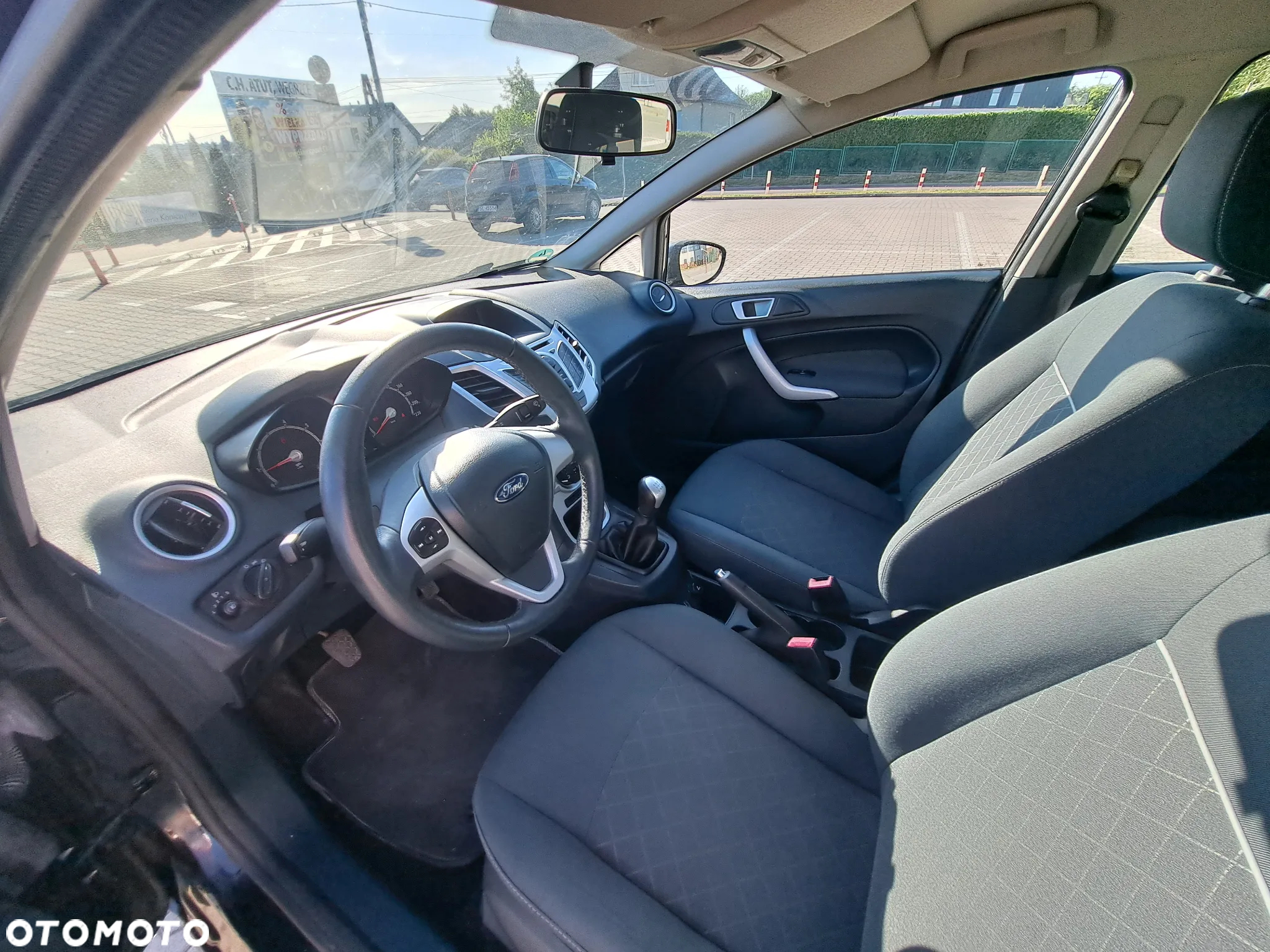 Ford Fiesta 1.25 Ambiente - 19