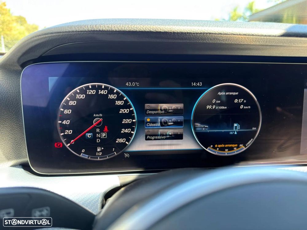 Mercedes-Benz E 220 d Avantgarde - 32