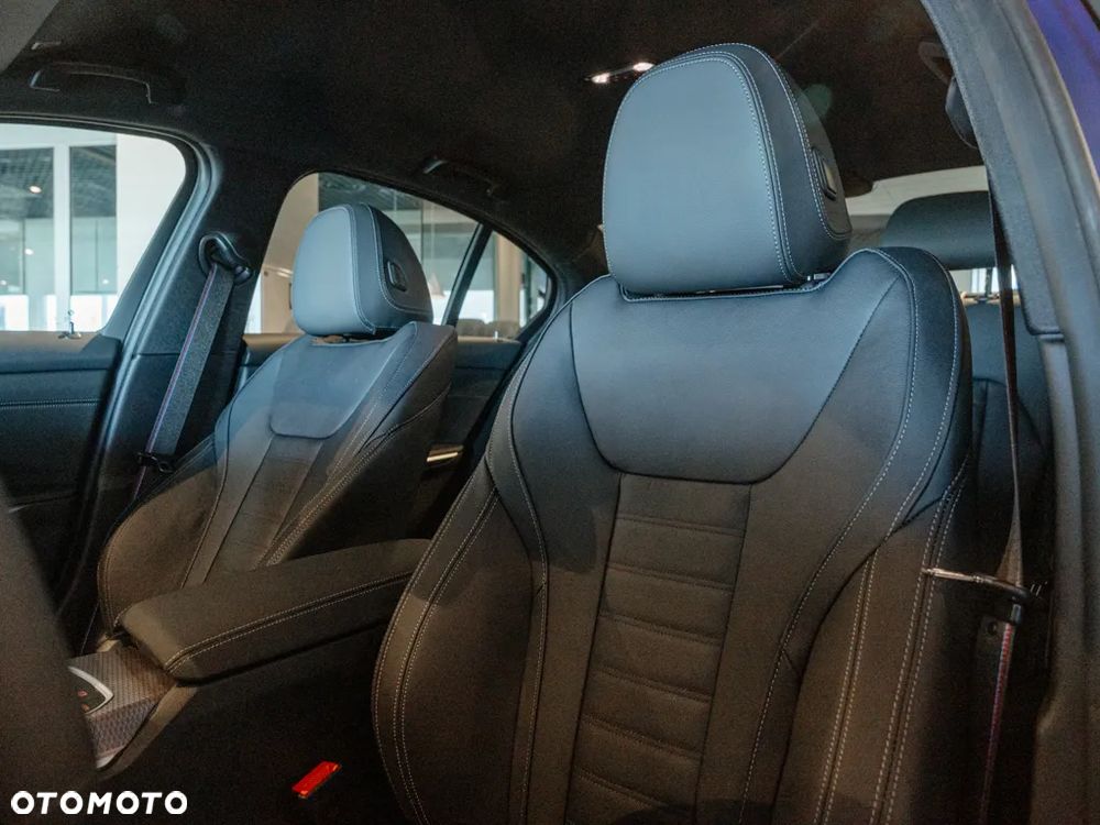 BMW Seria 3 M340d xDrive - 12