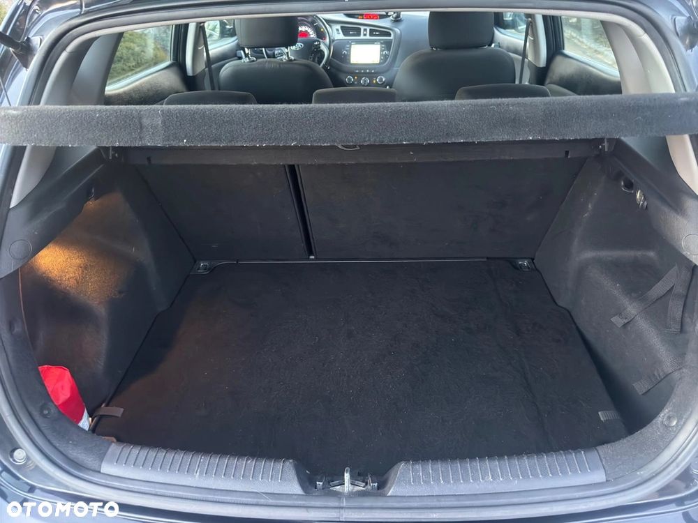 Kia Ceed 1.4 CVVT Dream Team Edition - 8