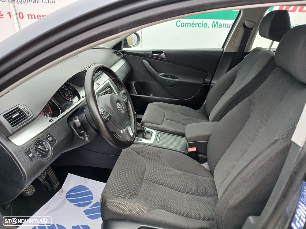VW Passat 1.6 TDI BlueMotion - 13