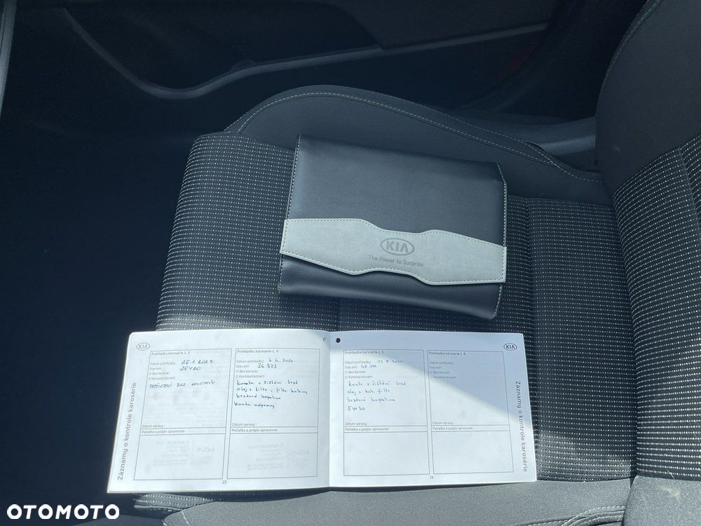 Kia Sportage 1.6 GDI 2WD Attract - 12