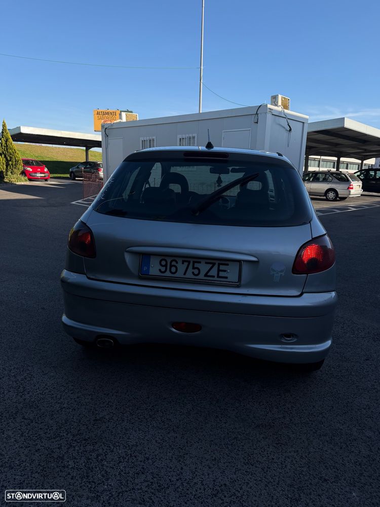 Peugeot 206 - 7
