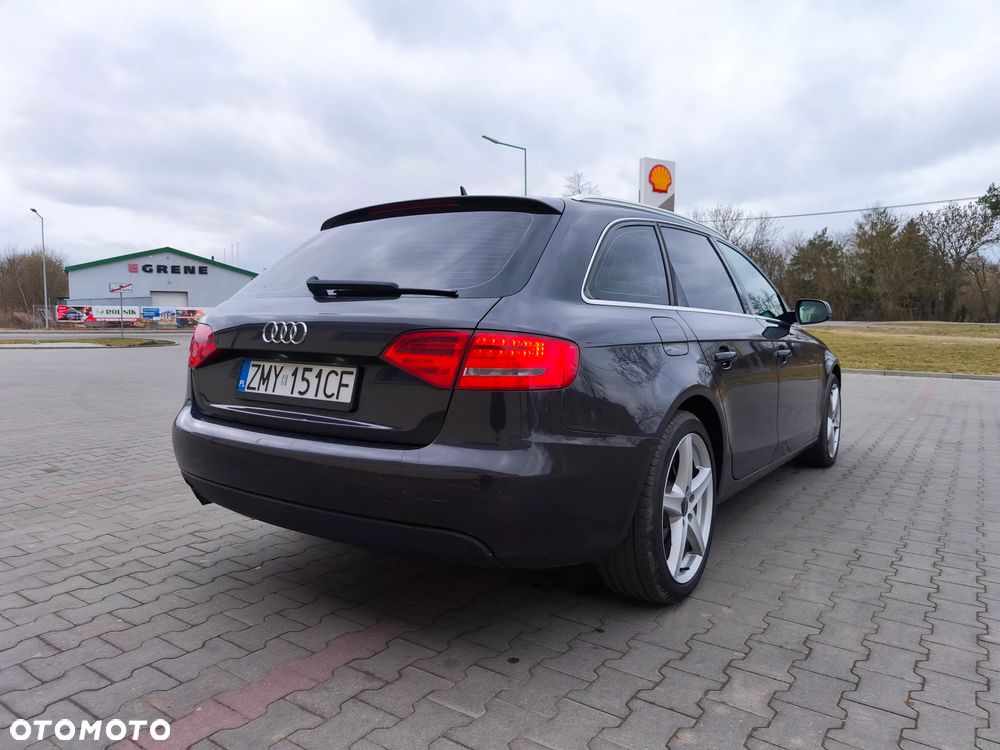 Audi A4 Avant 2.0 TDI - 4