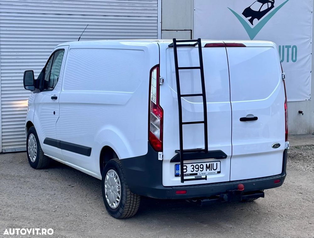Ford Transit Custom - 13
