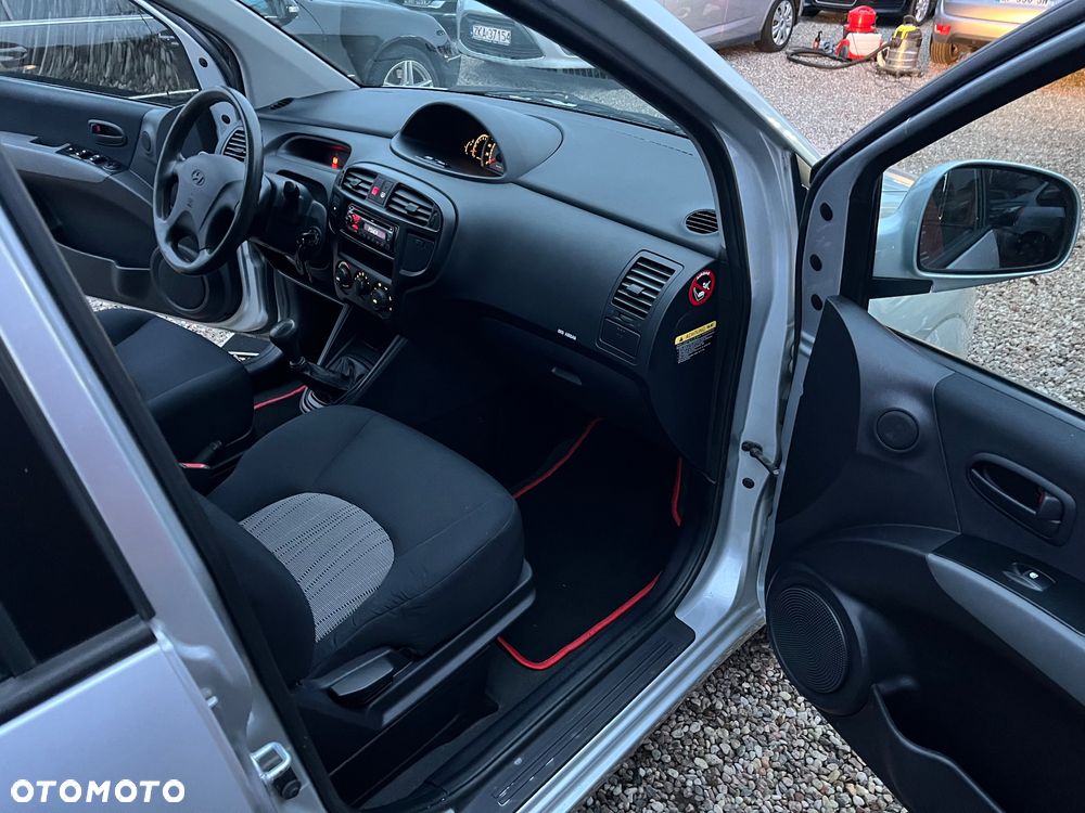 Hyundai Matrix 1.6 GLS - 13