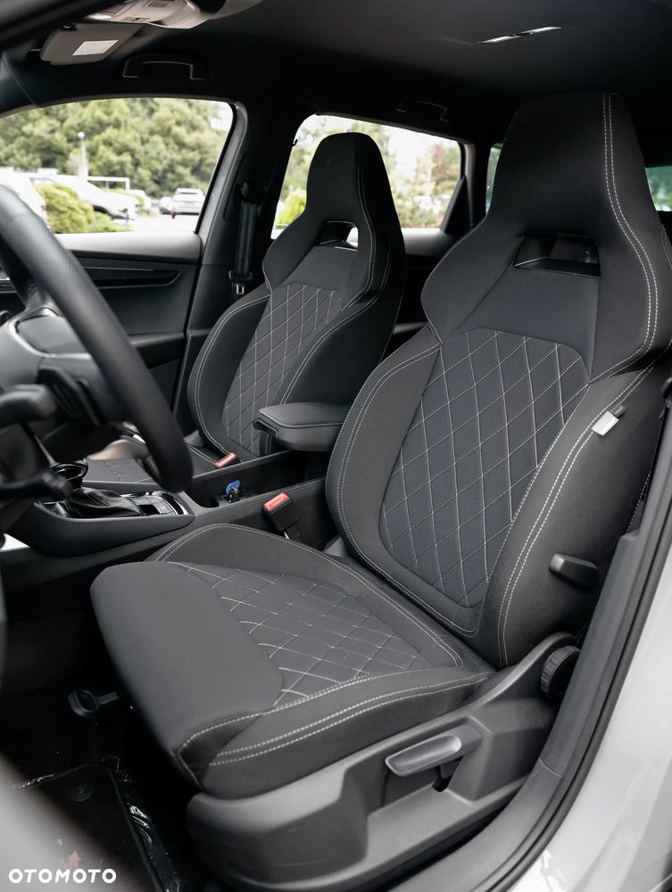 Skoda Karoq 1.5 TSI ACT Sportline DSG - 10