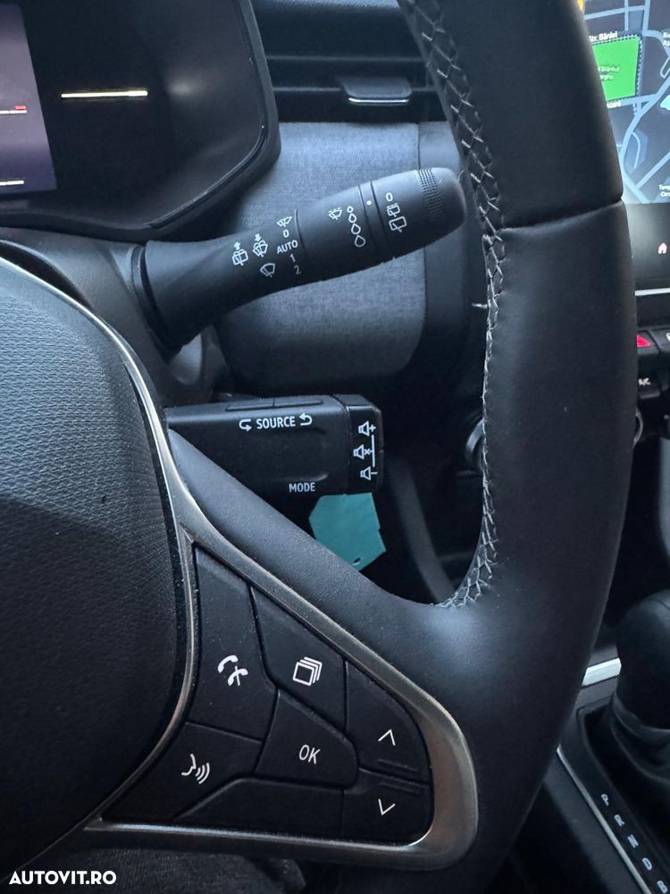 Renault Clio V E-Tech 145 Techno - 31