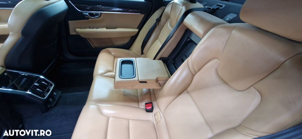 Volvo S90 T6 AWD Geartronic Momentum - 24