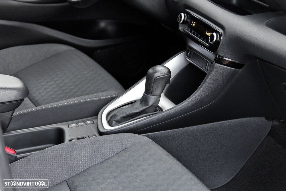 Toyota Yaris 1.5 HDF Comfort Plus - 11