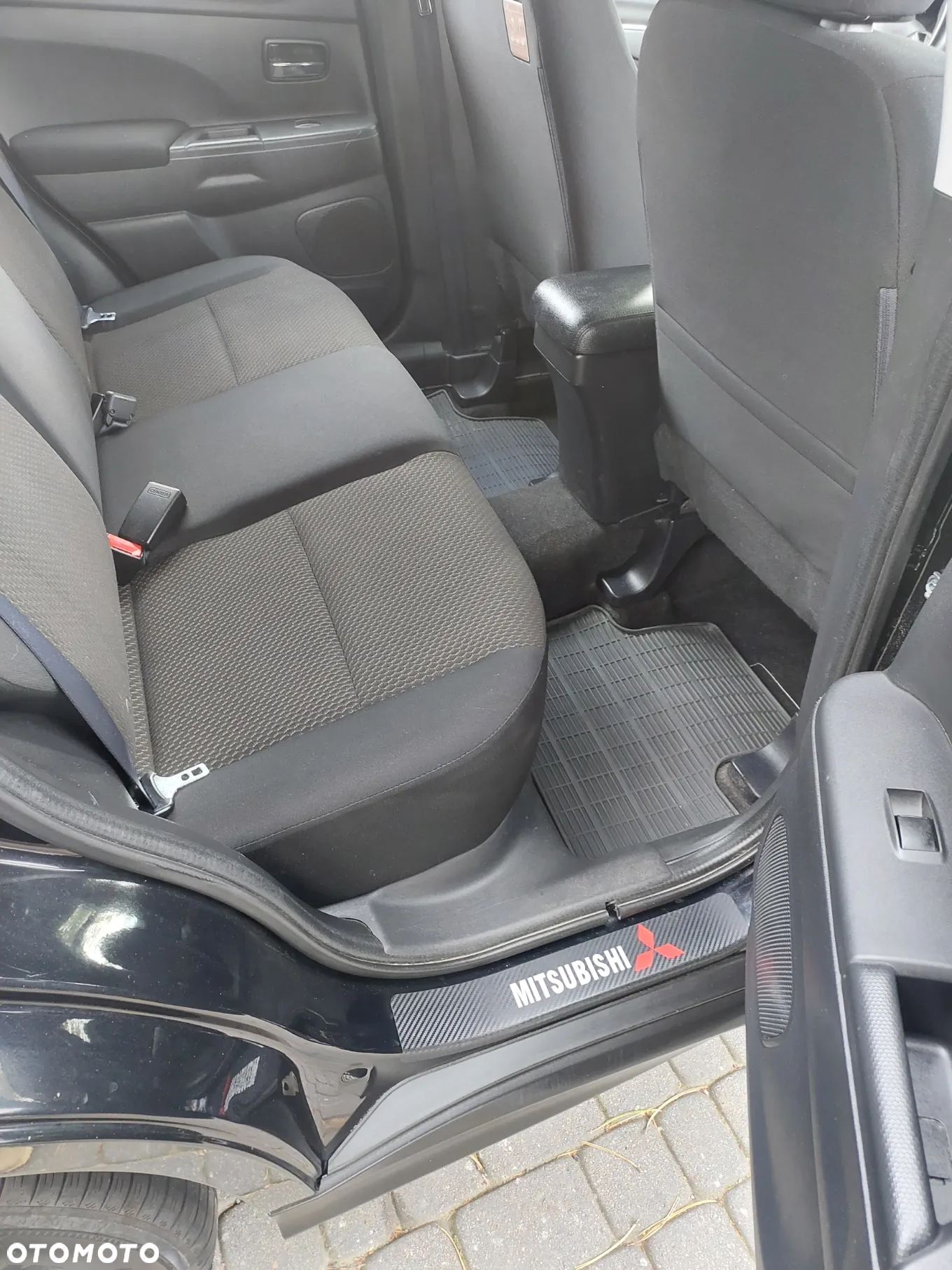 Mitsubishi ASX 1.6 Inform EU6 - 11