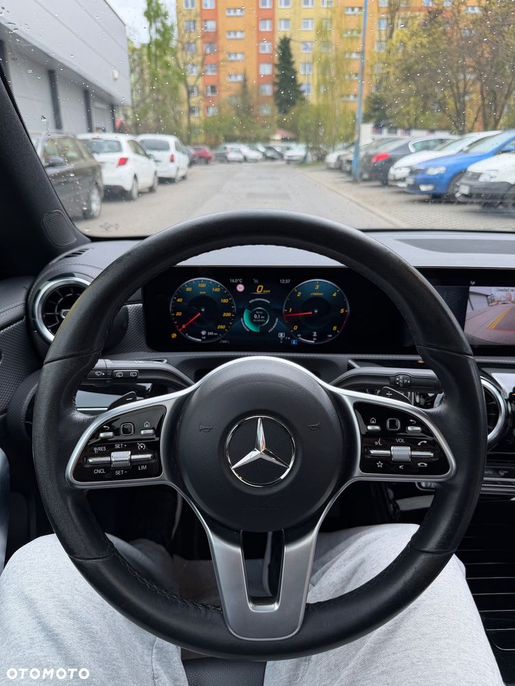 Mercedes-Benz CLA 180 d 8G-DCT Progressive - 32