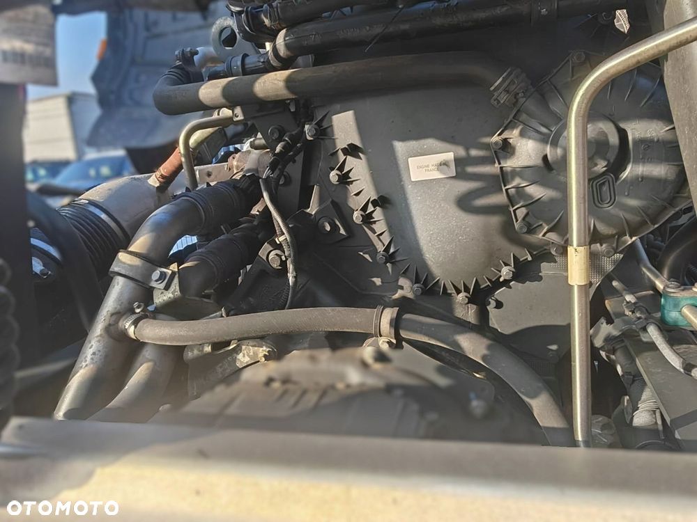 KOMPLETNY SILNIK IVECO S - WAY EURO 6 F3HFE601A*M LNG 460 KM - 5