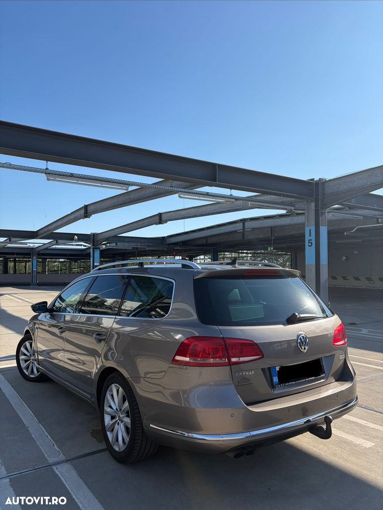 Volkswagen Passat 2.0 TDI DSG BlueMotion Technology Comfortline - 6
