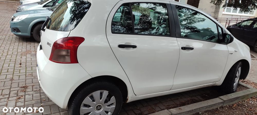 Toyota Yaris 1.4 D-4D Luna - 6