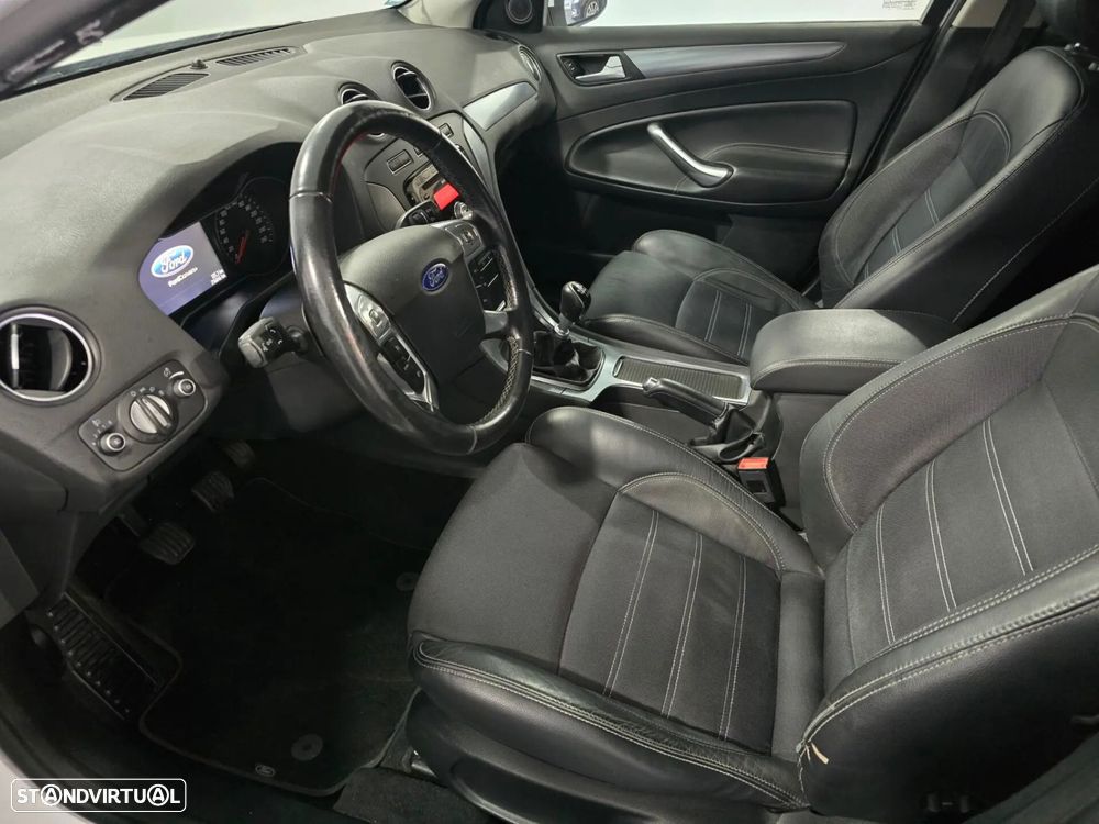 Ford Mondeo SW 1.6 TDCi Titanium - 15