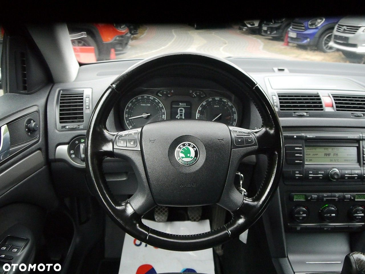 Skoda Octavia 1.6 - 15