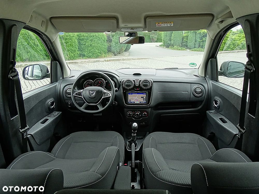 Dacia Lodgy 1.3 TCe Laureate S&S - 35