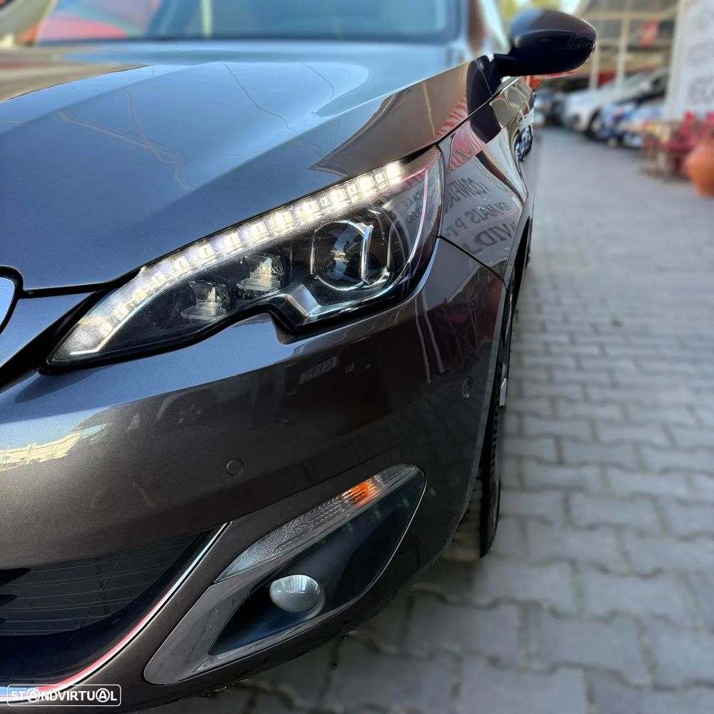 Peugeot 308 1.6 BlueHDi Allure J18 - 12