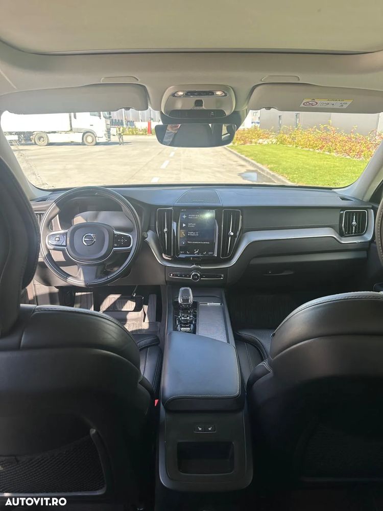 Volvo XC 60 T8 Twin Engine AWD Inscription - 9