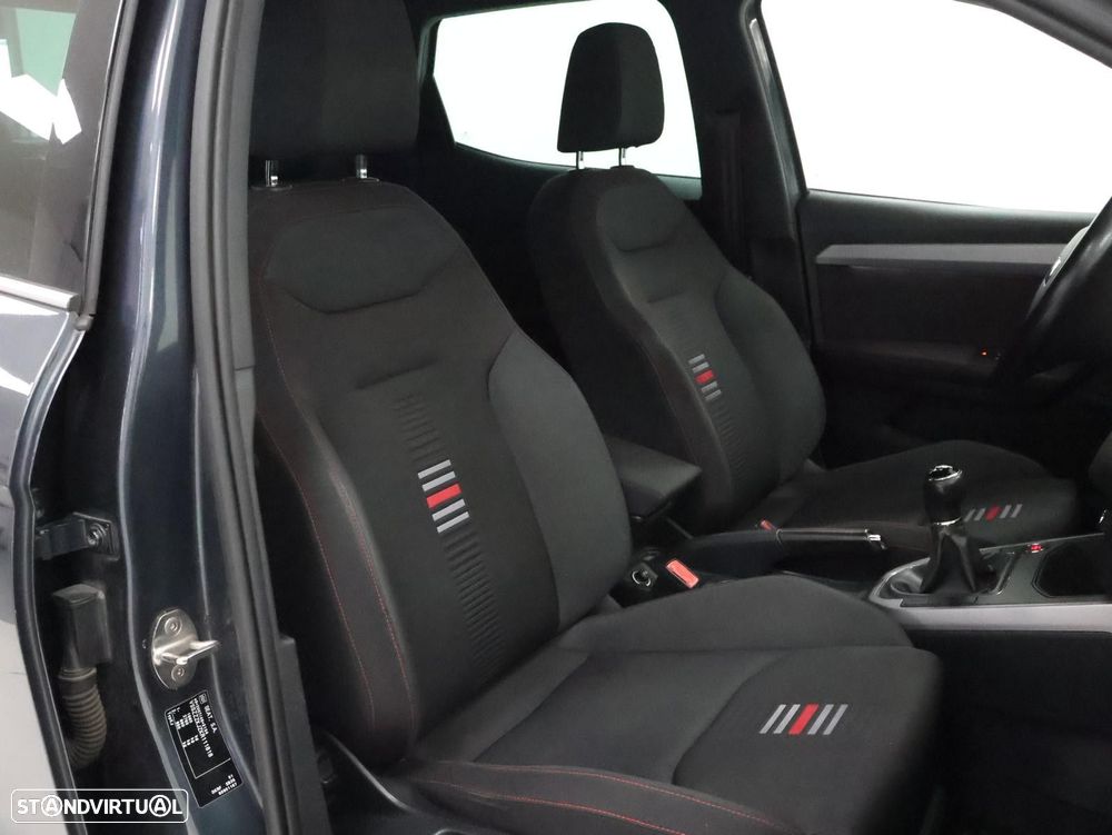 SEAT Arona 1.0 TSI FR - 27