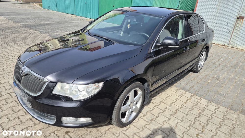 Skoda Superb 2.0 TDI Ambition - 1
