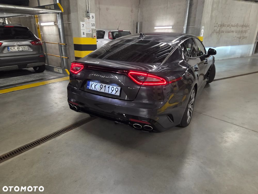 Kia Stinger 3.3 T-GDI V6 GT AWD - 26