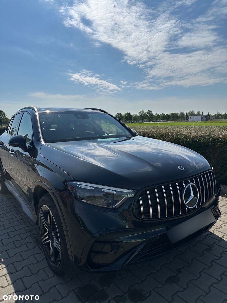 Mercedes-Benz Glc 2023 photo 2