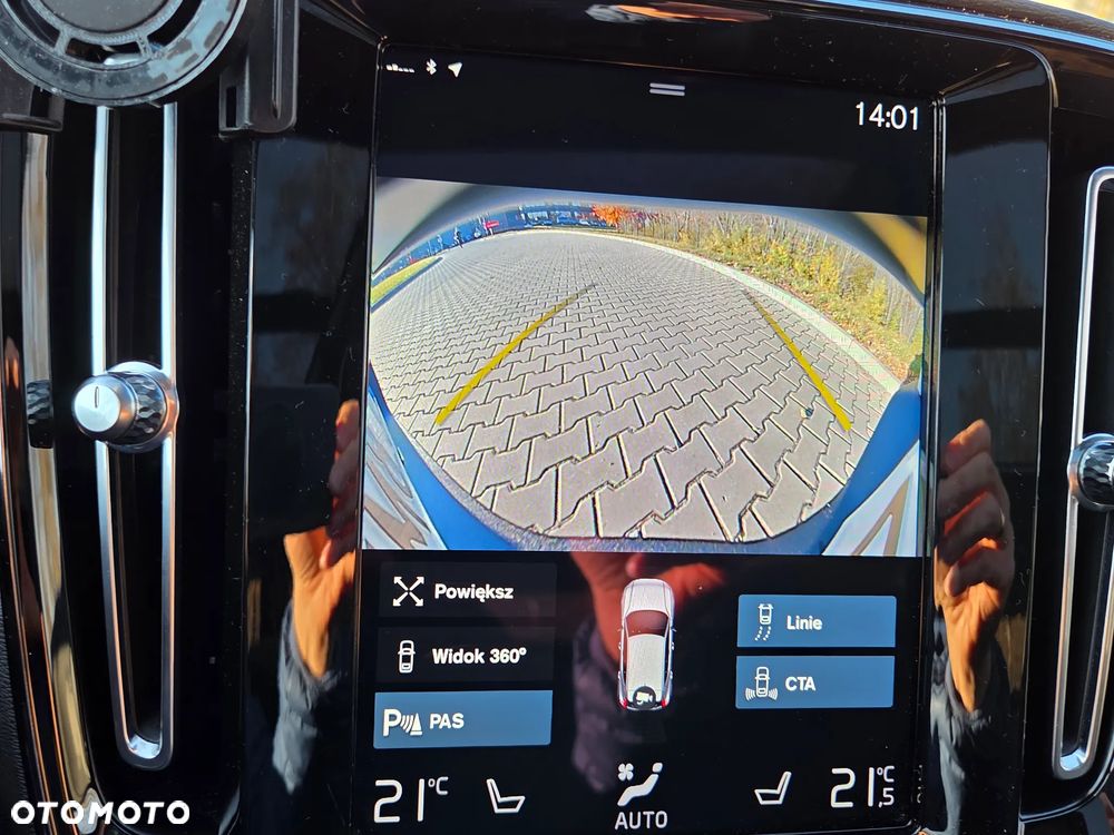 Volvo XC 40 T5 AWD R-Design - 21