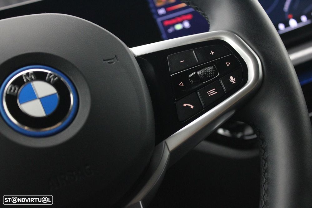 BMW i4 eDrive40 Pack Desportivo M - 11