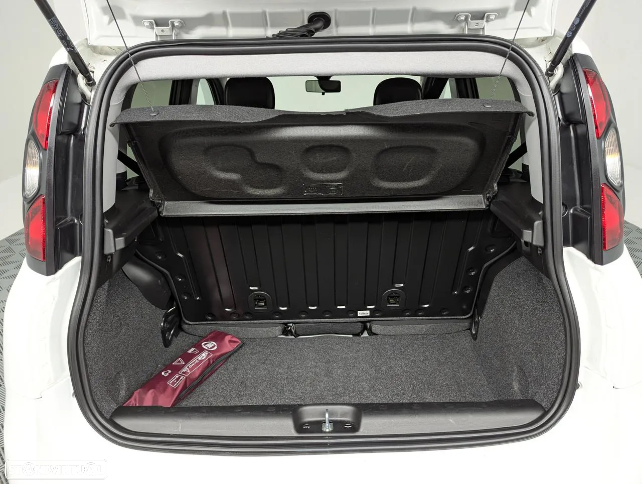 Fiat Panda 1.0 Hybrid - 12