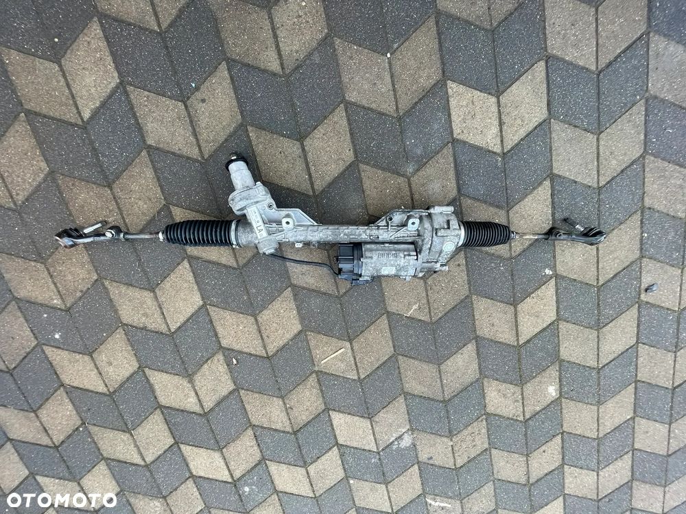 BMW E90 MAGLOWNICA ELEKTRYCZNA
