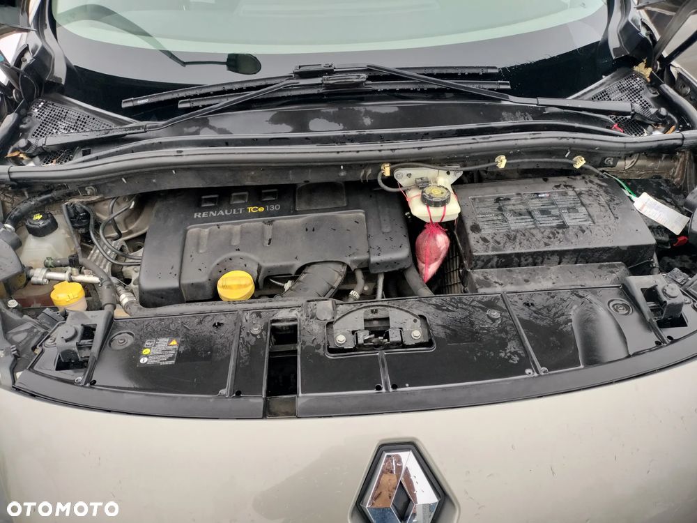 Renault Scenic TCe 130 Dynamique - 11