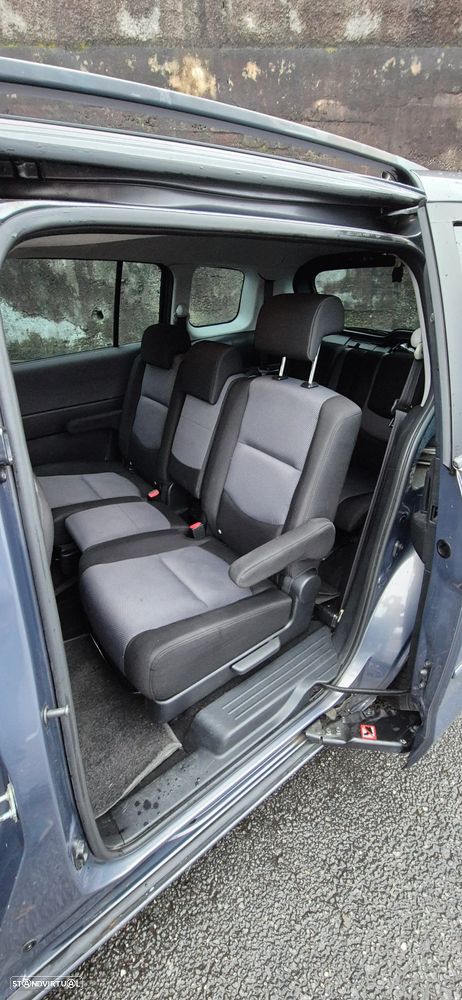 Mazda 5 MZR-CD 2.0 Sport - 8