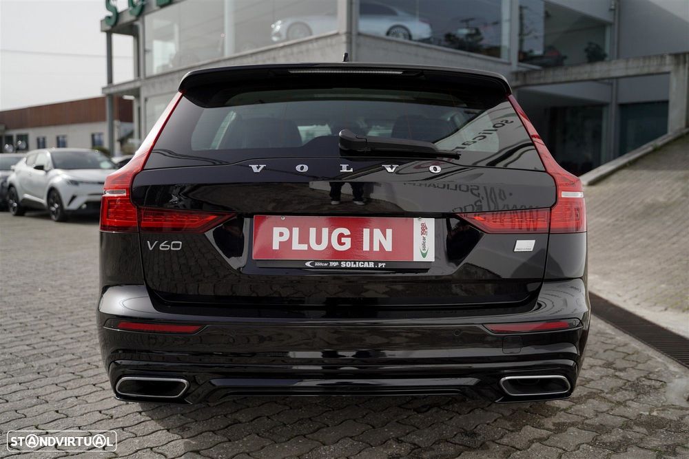 Volvo V60 2.0 T6 AWD TE R-Design Expression - 3